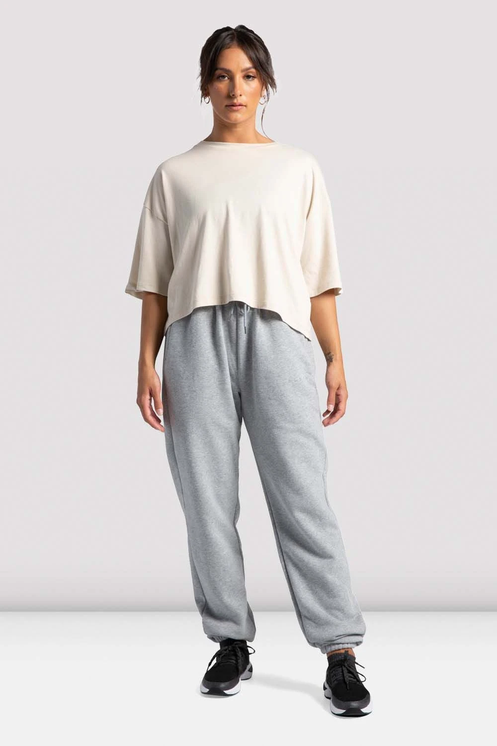 Off-Duty Girlfriend Tee 1 Off-Duty Girlfriend Tee