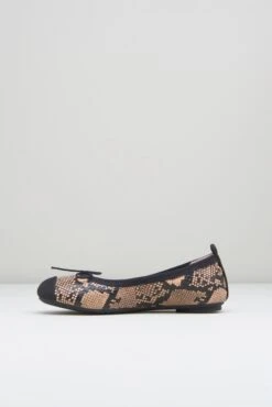Girls Astra Ballet Flats