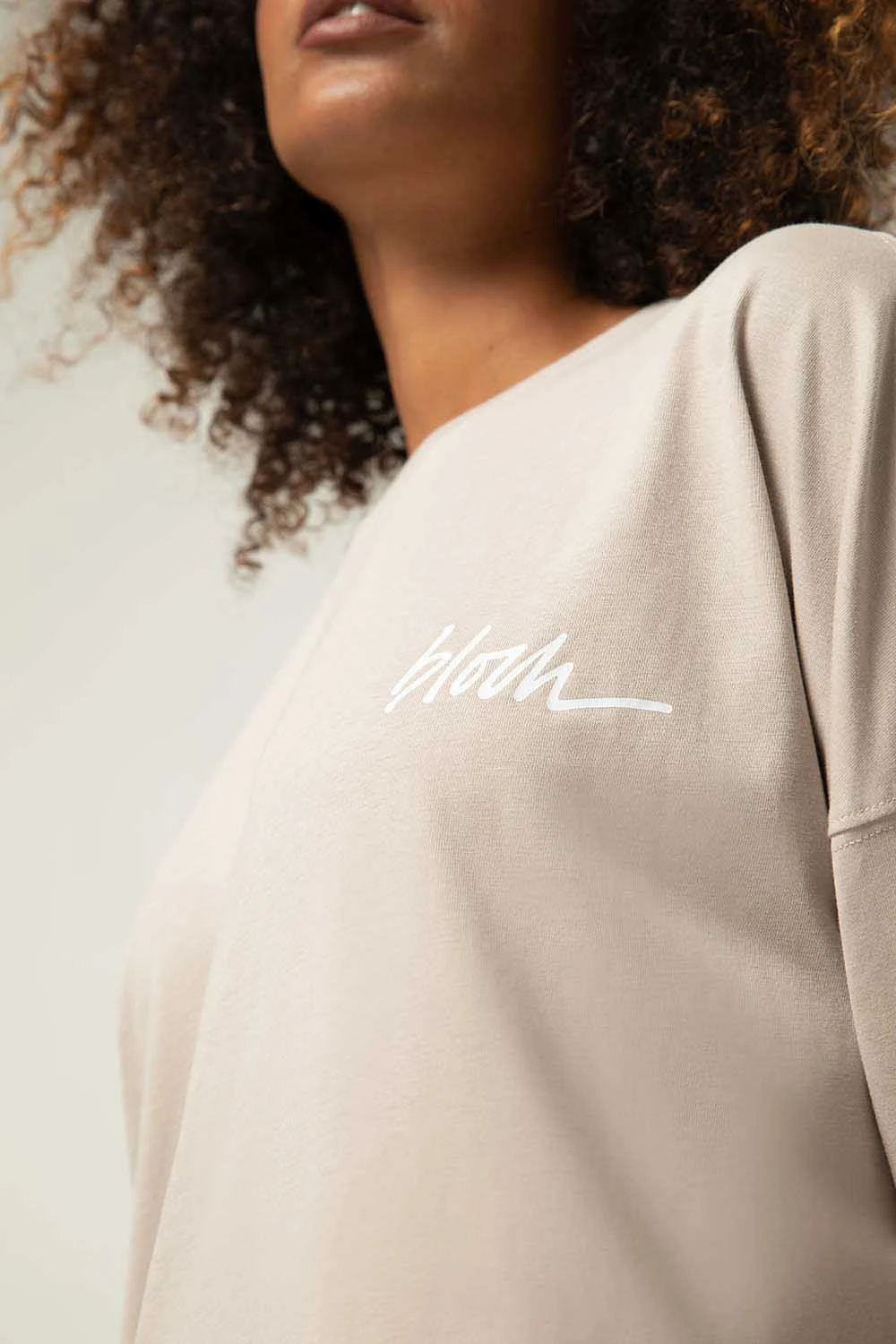 Ladies Bloch Print Oversized Long Sleeve Tee 3 Ladies Bloch Print Oversized Long Sleeve Tee - Image 3