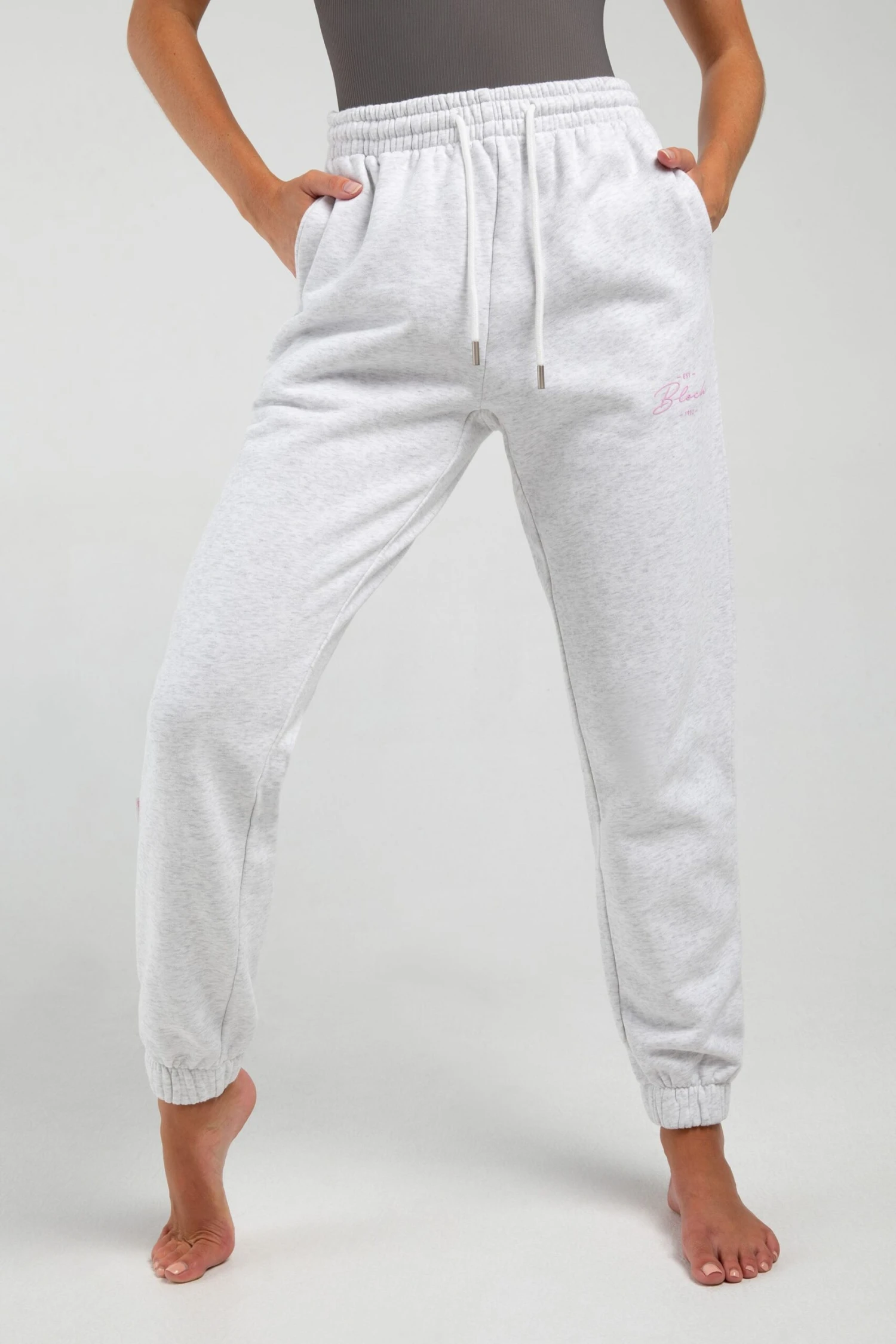 Off-Duty High Waist Joggers 3 Off-Duty High Waist Joggers - Image 3